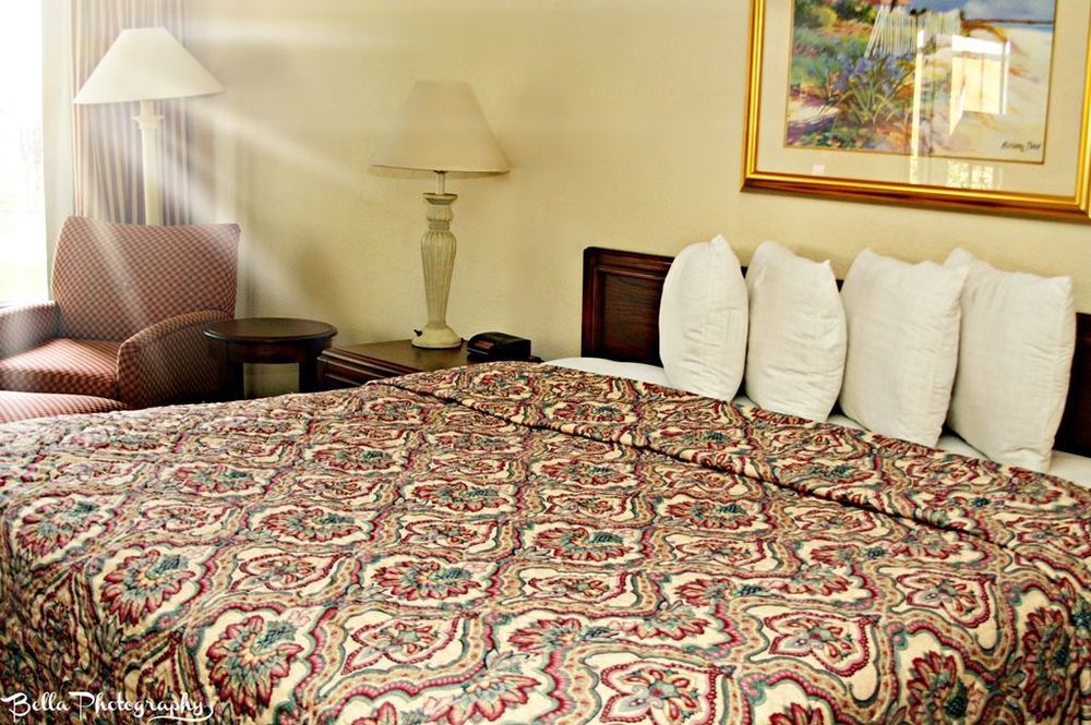 Rodeway Inn Orange Park Habitación foto